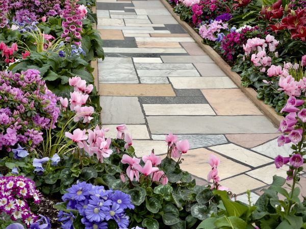 Cost of Garden Path Installation in Nashville