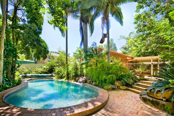 Cost of Pool Patio Paving in Nashville