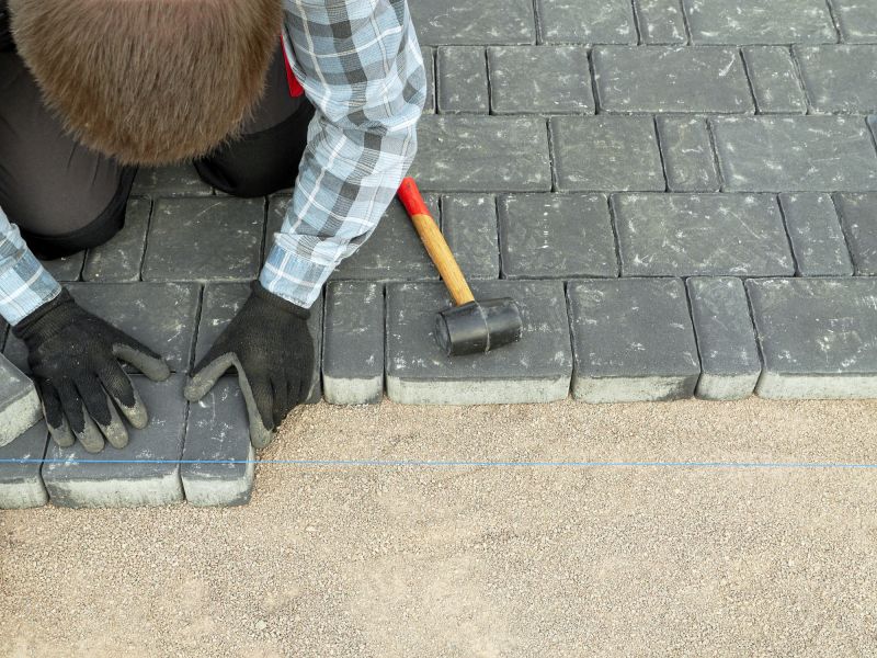 Pavers Service